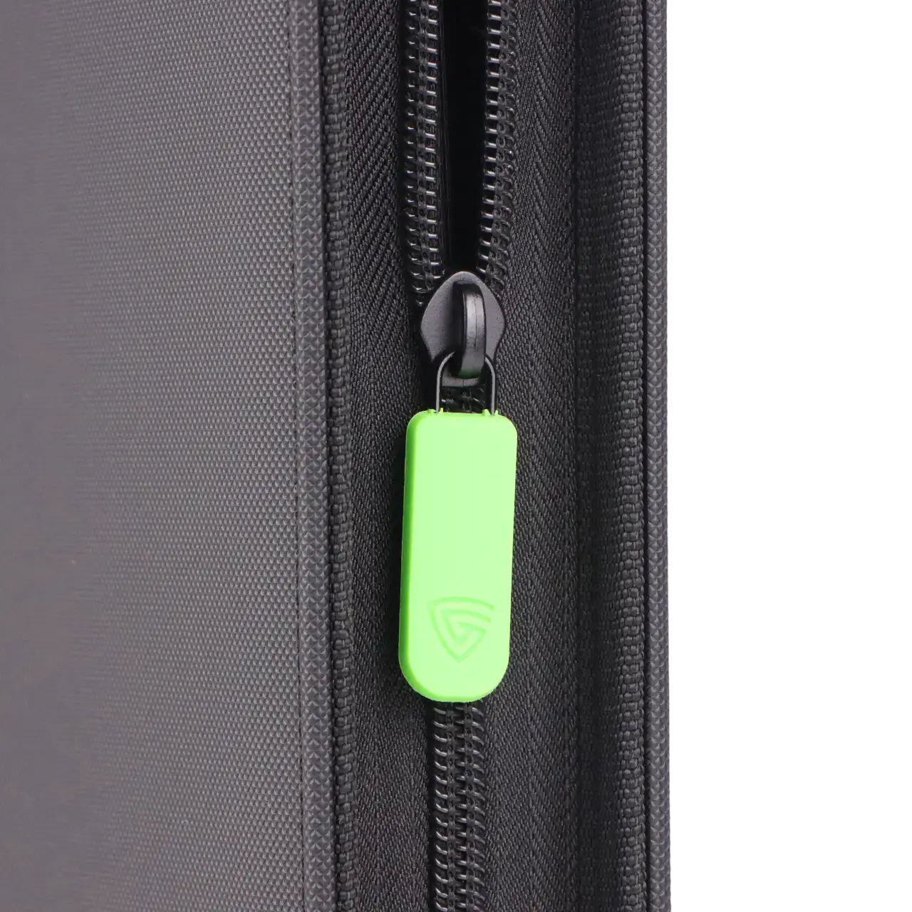 Gameshield Regular Binder (Black / 480 Slots / 12 Pocket)